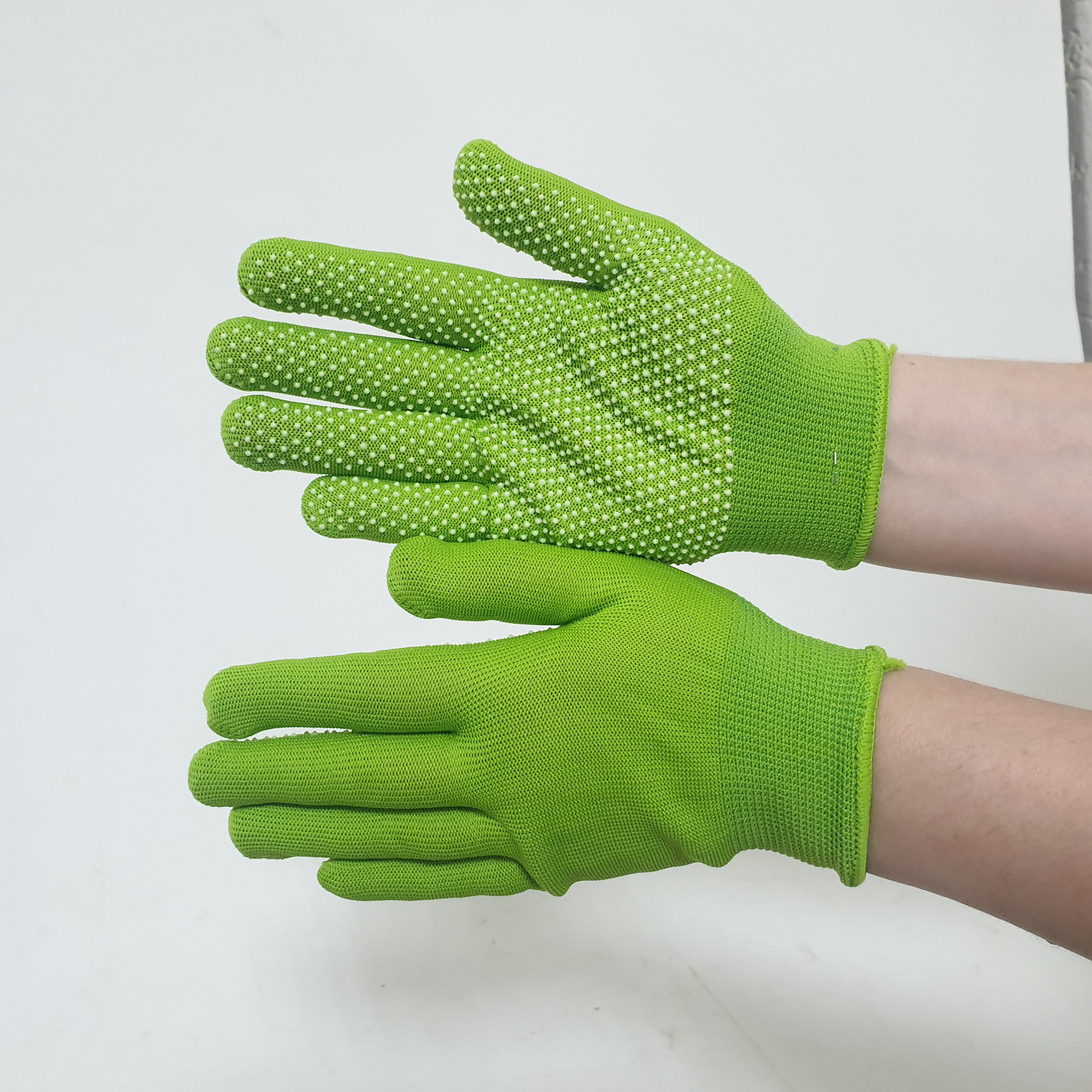 Перчатки 3 Чистые руки S-M (Сиб Сад)(12шт) 